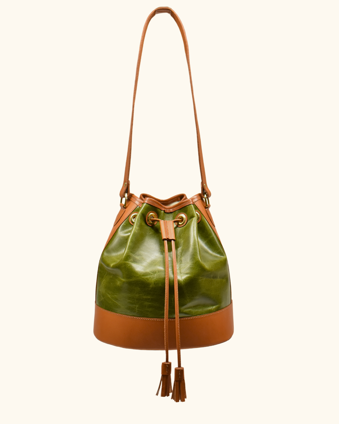 Cordon Bucket Bag | Tanner's Alley Leather Design Studio